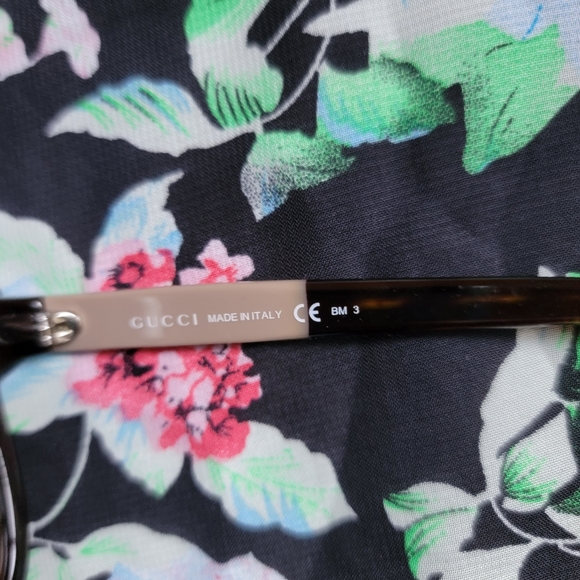 Gucci sunglasses - Picture 4 of 5